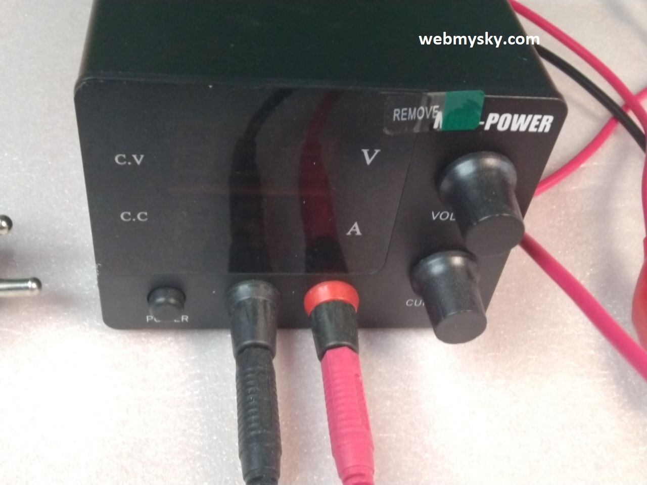 Laboratory Adjustable Power Supply