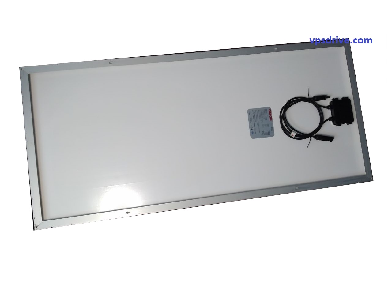 Solar panel for a power station, made of silicon and waterproof, with a capacity of 100W