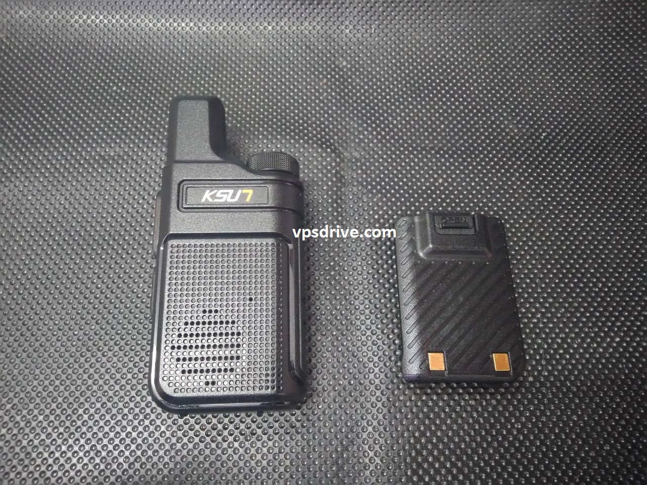 Walkie talkie, radio station KSUN M6 Mini
